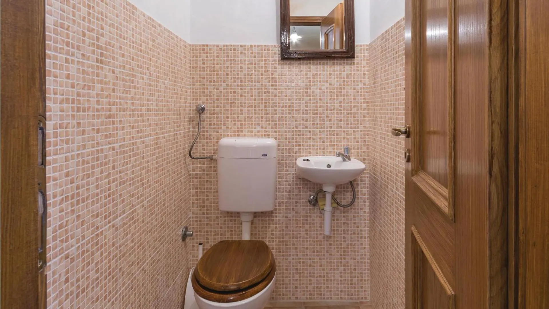 5 Bedroom Cozy Home In Galizana 0*,  Croatia